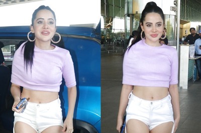 Urfi Javed Wore Upside-down T-shirt for Morning Workout Session, Tells Paparazzi 'Subah 8 Baje...'