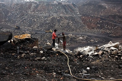 Court Frames Charges Against Ex-coal Secretary, Five Others