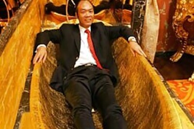 World's most expensive  toilet maker dies at 53