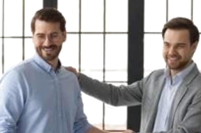 Most People Like Their Bosses, Anti-Work Environment Is A Myth, Reckons New Survey