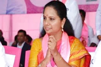 Social Distancing Not in Mind? KCR Daughter Kavitha Hosts Party for 500 TRS Functionaries at Hyderabad