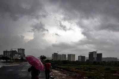 Delhi-NCR Gets Brief Relief From Scorching Heat As Light Showers Lash Parts of The Region