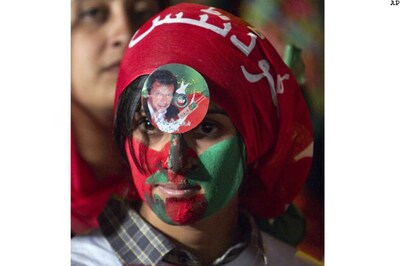 Pakistan polls: Sharif frontrunner, Imran gains