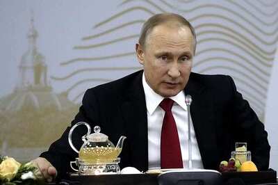 Vladimir Putin Pardons Two Women Sentenced for Sending Text Messages