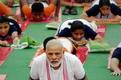 PM Modi to Lead Yoga Day from Mysuru on June 21, CM Reviews Preparations