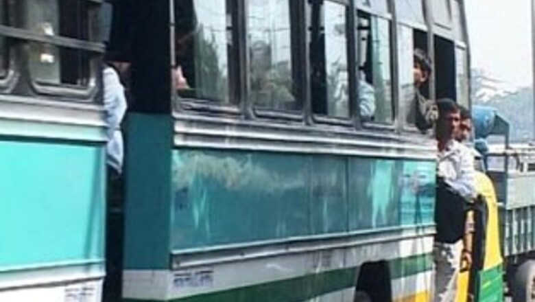Delhi: Permits of 2500 buses and mini-buses cancelled