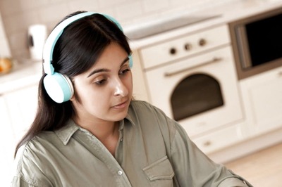 Mission Shakti 3.0: UP Govt to Train 75,000 Women Entrepreneurs