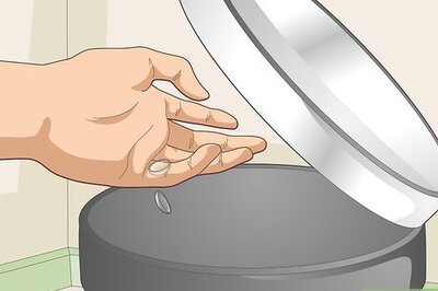 How to Store Contact Lenses Without a Case
