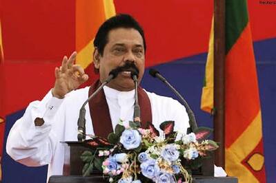 PM presses Rajapaksa for quick deal with Tamils