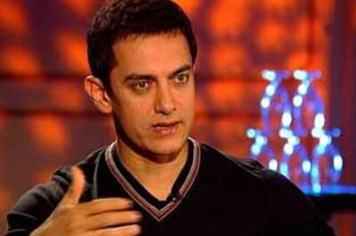 Gossip: Aamir Khan is still with Yash Raj