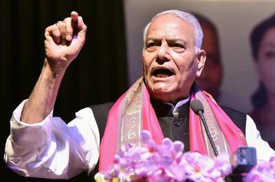 Yashwant Sinha Announces Yatra against CAA, NRC and NPR Through Six States