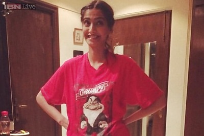Snapshot: Fashionista Sonam Kapoor shares her de-glam look on Instagram in a red T-shirt and a pair of boxers