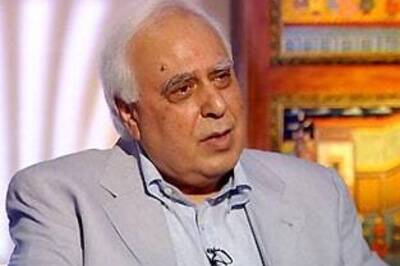 IIT faculty, Govt resolve row; no change in pay