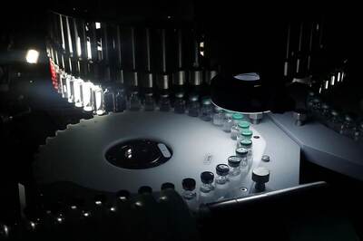 News18 Evening Digest: Govt Says Current Vaccines Good Enough to Fight New Covid Strains; Rajinikanth Ends Political Bid and Other Top Stories