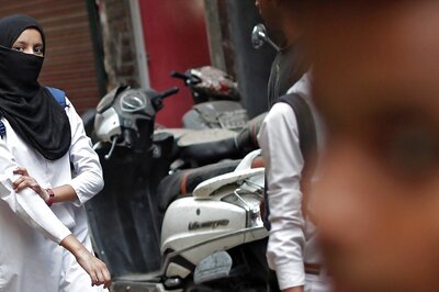 Karnataka Min Calls Hijab 'Indiscipline' as Protesting Students Allege 'Torture': How the Row Erupted